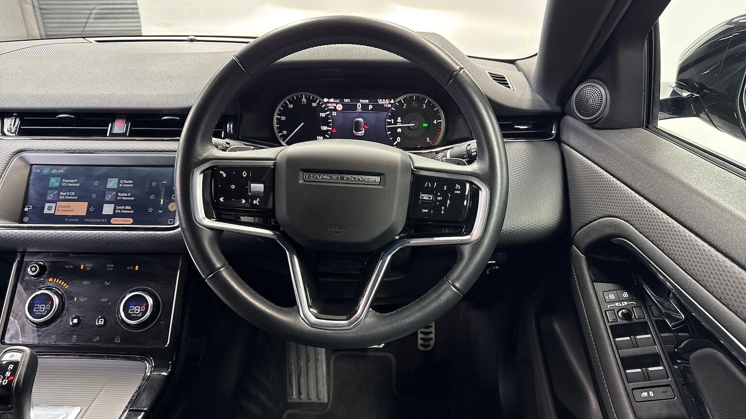 Used Land Rover Range Rover Evoque 2022 for sale - 77888676: Photo 15