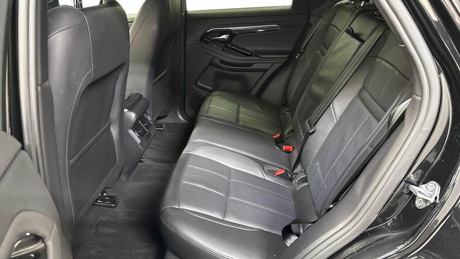 Used Land Rover Range Rover Evoque 2022 for sale - 77888676: Photo 4