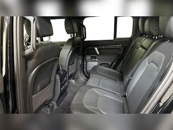 Used Land Rover Defender 2022 for sale - 78699729: Photo