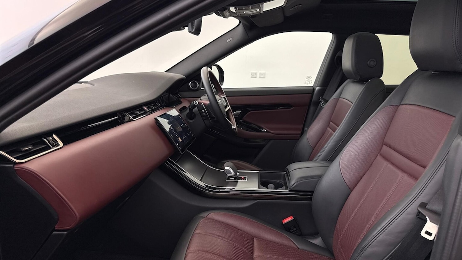 Used Land Rover Range Rover Evoque 2024 for sale - 76517951: Photo 6