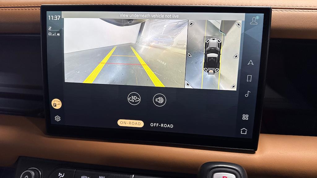 Used Land Rover Defender 2022 for sale - 76860030: Photo 12