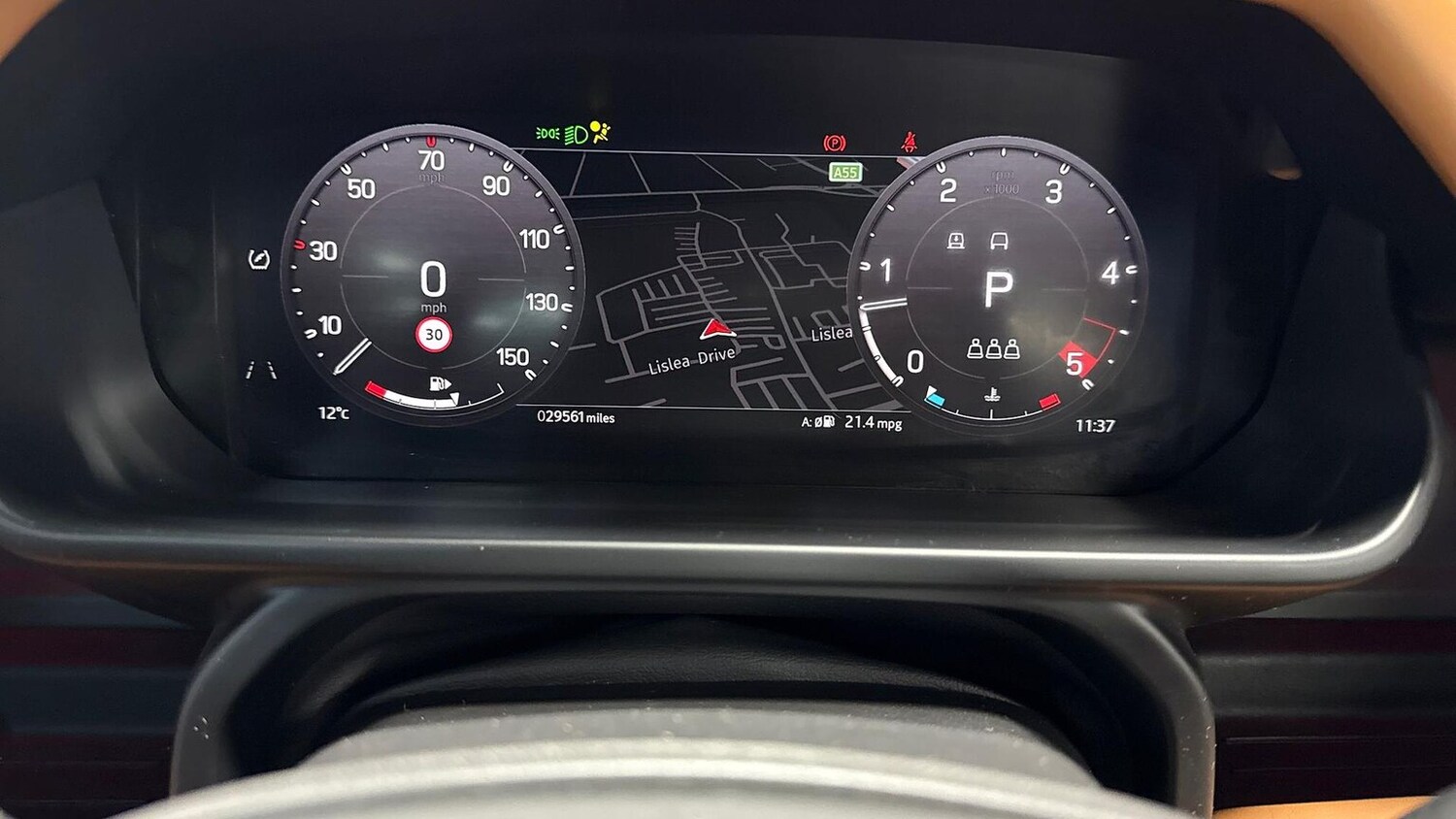 Used Land Rover Defender 2022 for sale - 76860030: Photo 16