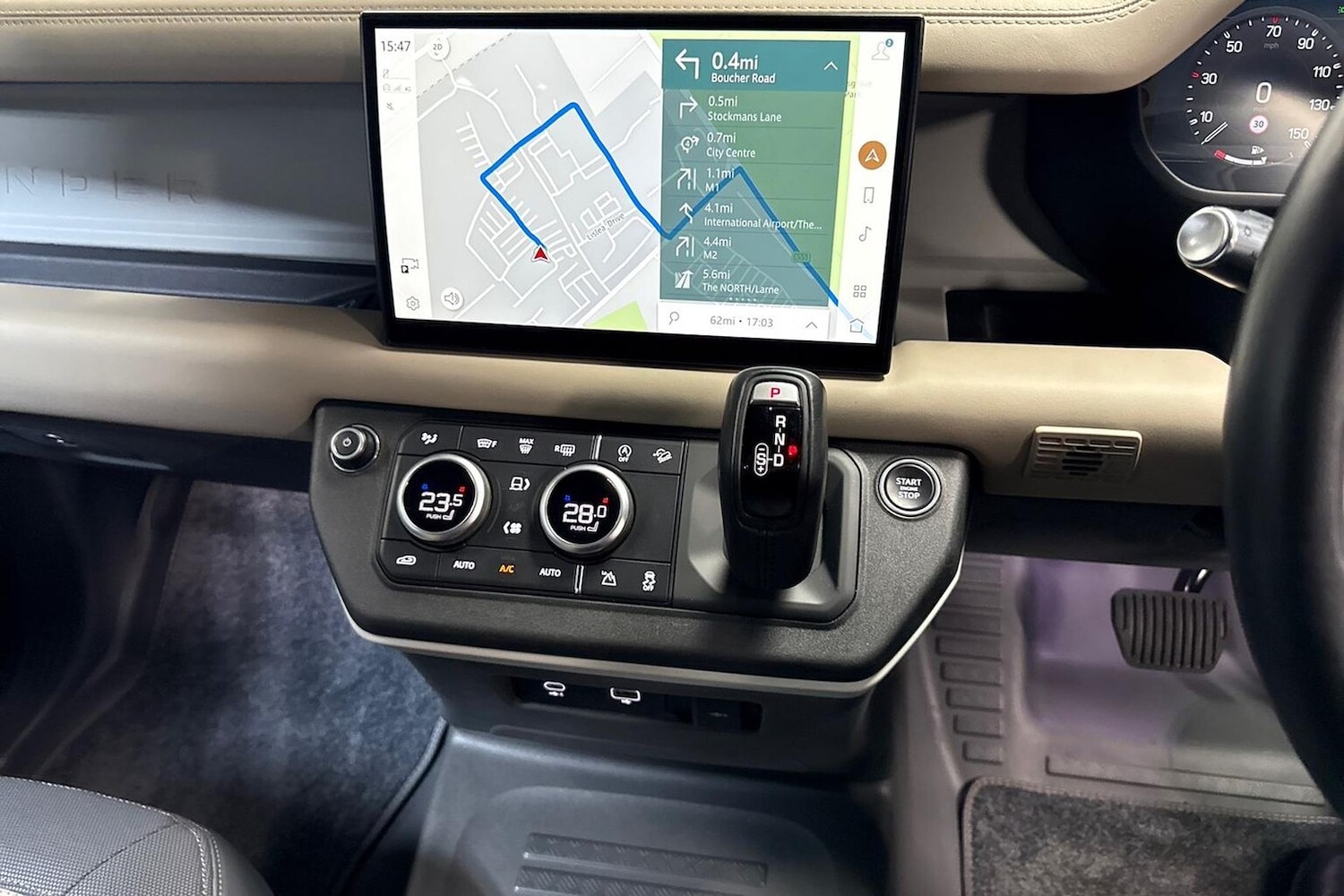 Used Land Rover Defender 2022 for sale - 76412505: Photo 13