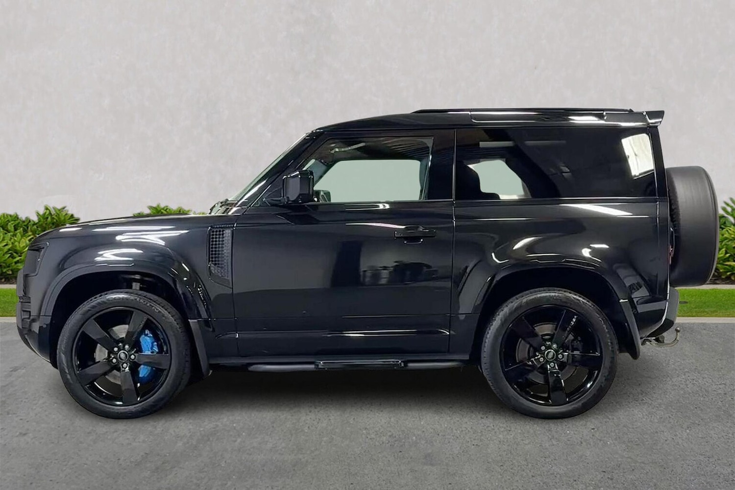 Used Land Rover Defender 2022 for sale - 76412505: Photo 19