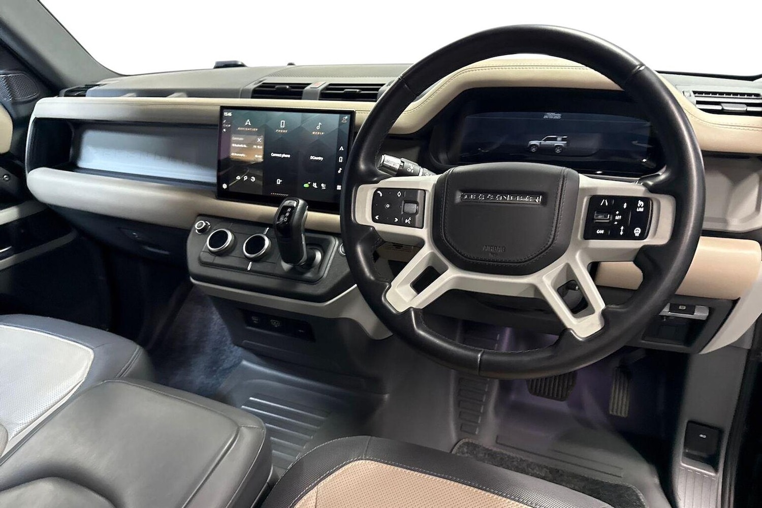 Used Land Rover Defender 2022 for sale - 76412505: Photo 8