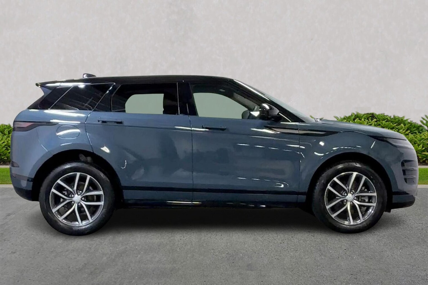 Used Land Rover Range Rover Evoque 2026 for sale - 78191248: Photo 3