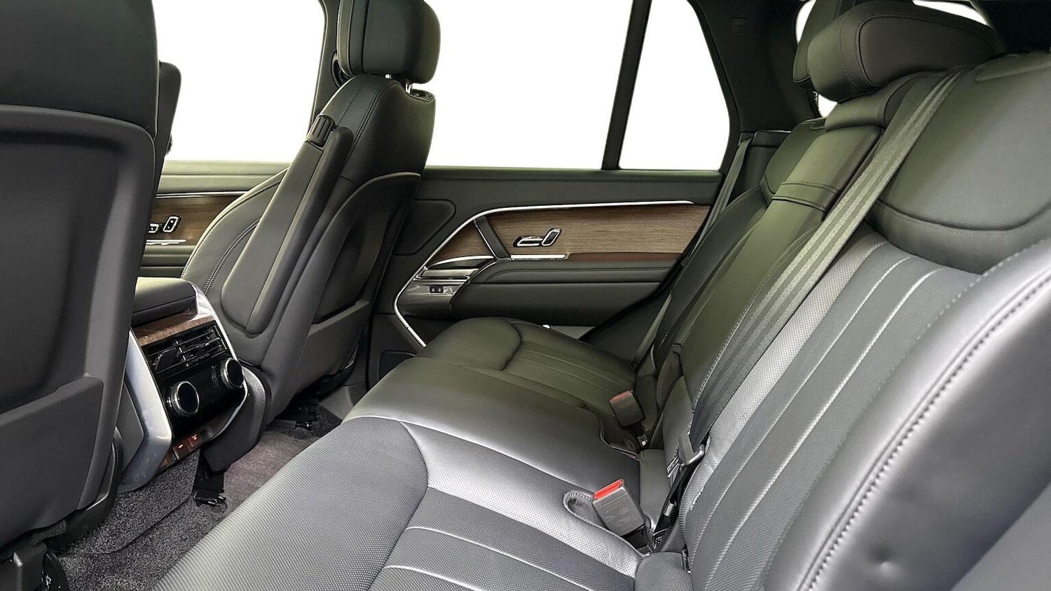 Used Land Rover Range Rover 2025 for sale - 78191120: Photo 5