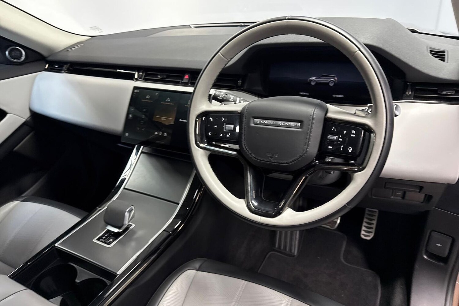 Used Land Rover Range Rover Evoque 2024 for sale - 77489456: Photo 15