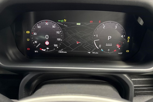 Used Land Rover Defender 2022 for sale - 76198425: Photo 10