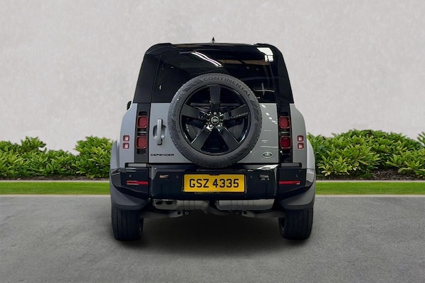 Used Land Rover Defender 2022 for sale - 76198425: Photo 4