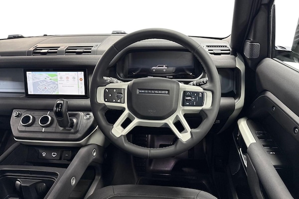 Used Land Rover Defender 2022 for sale - 76198425: Photo 9