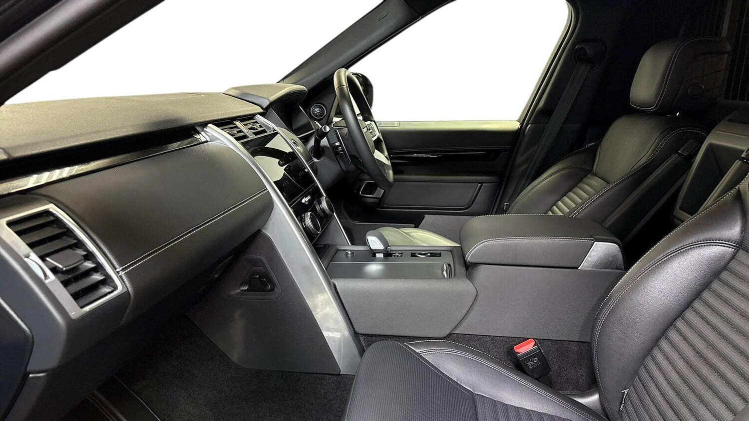 Used Land Rover Discovery 2024 for sale - 77489792: Photo 3