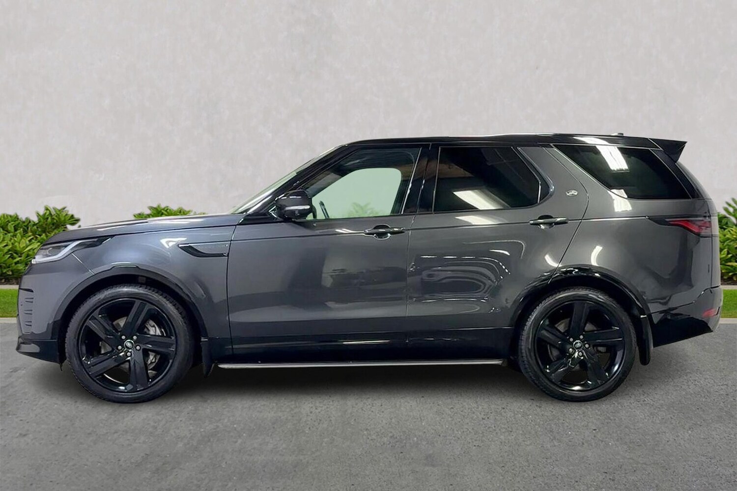 Used Land Rover Discovery 2023 for sale - 76455209: Photo 19