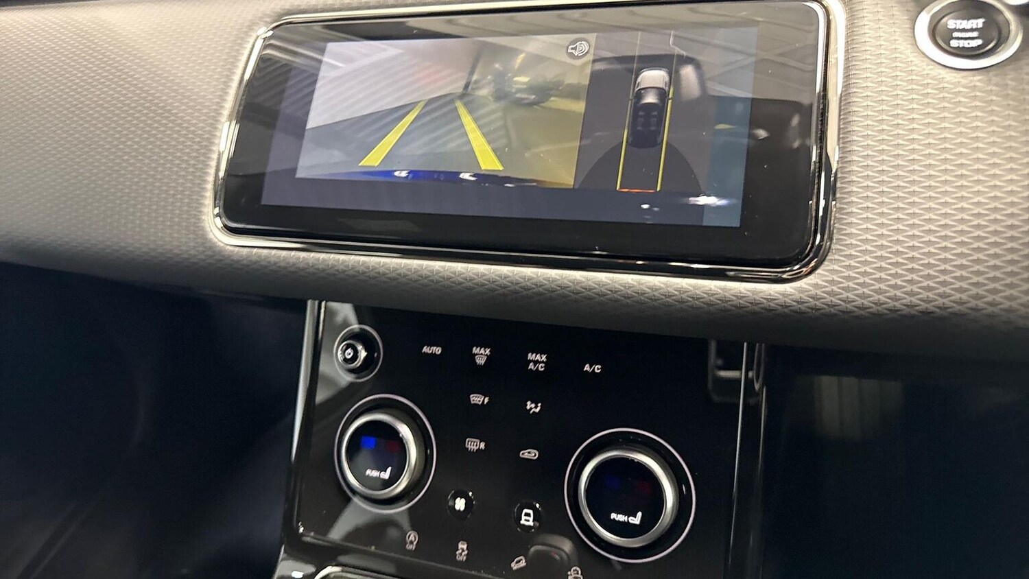 Used Land Rover Range Rover Evoque 2022 for sale - 76335145: Photo 12