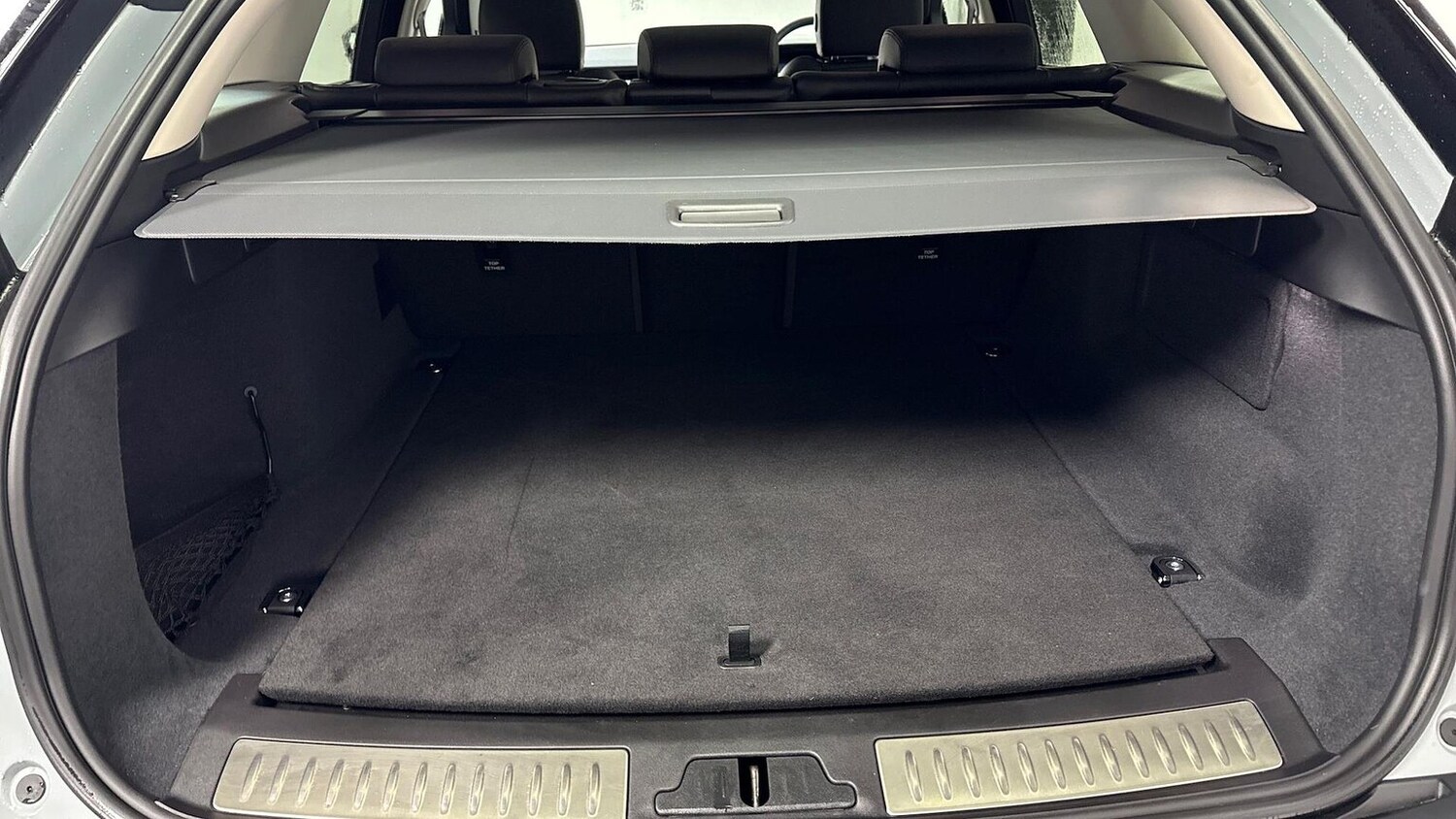 Used Land Rover Range Rover Velar 2025 for sale - 77489445: Photo 10