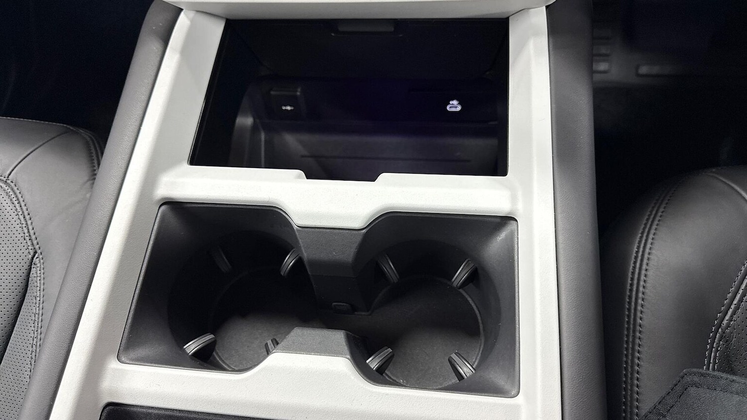 Used Land Rover Defender 2025 for sale - 77721406: Photo 13