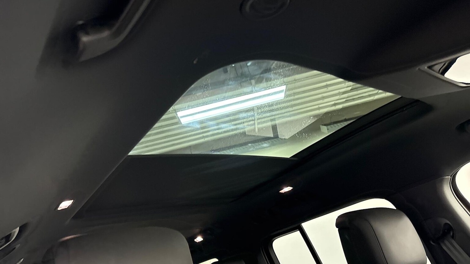 Used Land Rover Defender 2025 for sale - 77721406: Photo 21