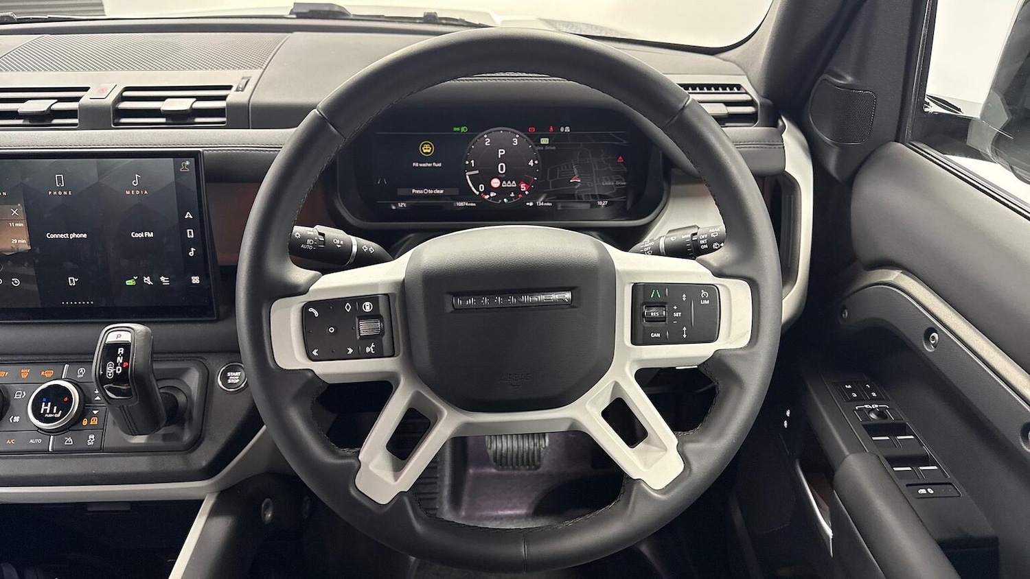 Used Land Rover Defender 2025 for sale - 78064441: Photo 15