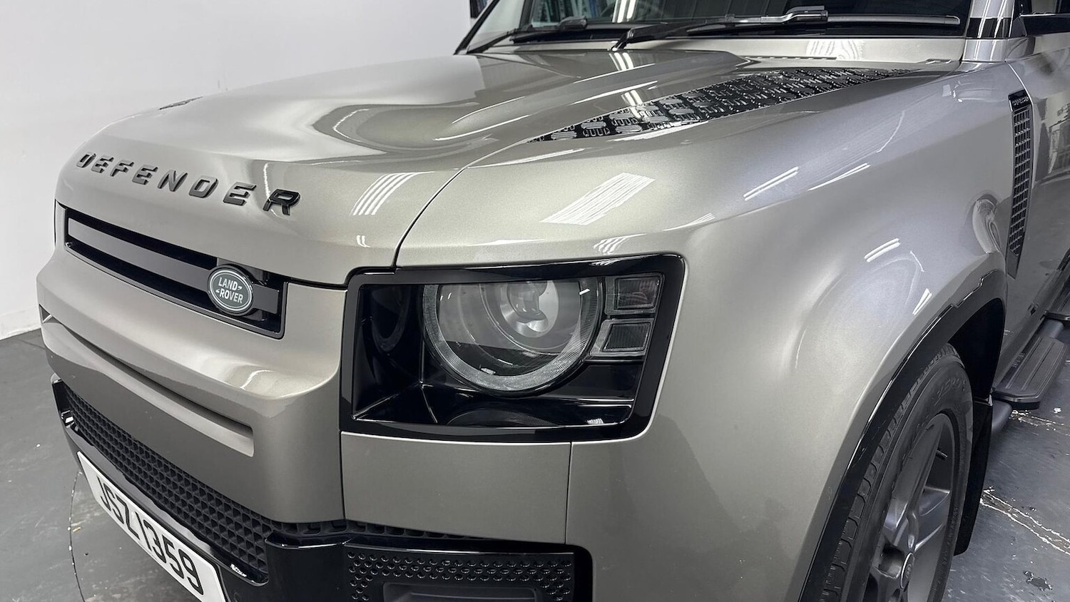 Used Land Rover Defender 2025 for sale - 78064441: Photo 17