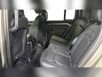 Used Land Rover Defender 2025 for sale - 78064441: Photo