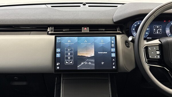 Used Land Rover Range Rover Velar 2024 for sale - 76149508: Photo 10
