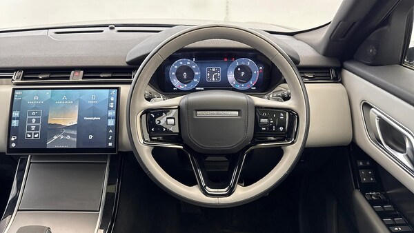 Used Land Rover Range Rover Velar 2024 for sale - 76149508: Photo 12