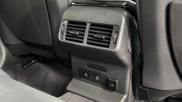 Used Land Rover Range Rover Velar 2024 for sale - 76149508: Photo 17