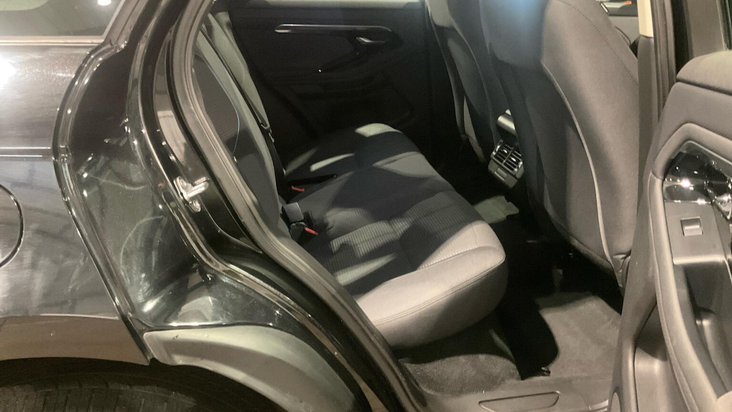 Used Land Rover Range Rover Evoque 2021 for sale - 76194488: Photo 8