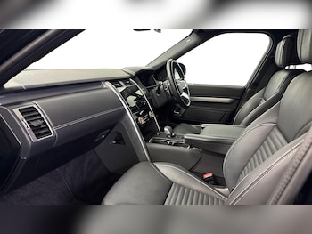 Used Land Rover Discovery 2023 for sale - 79476917: Photo