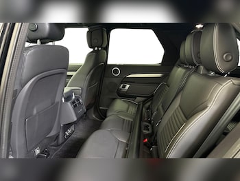 Used Land Rover Discovery 2023 for sale - 79476917: Photo