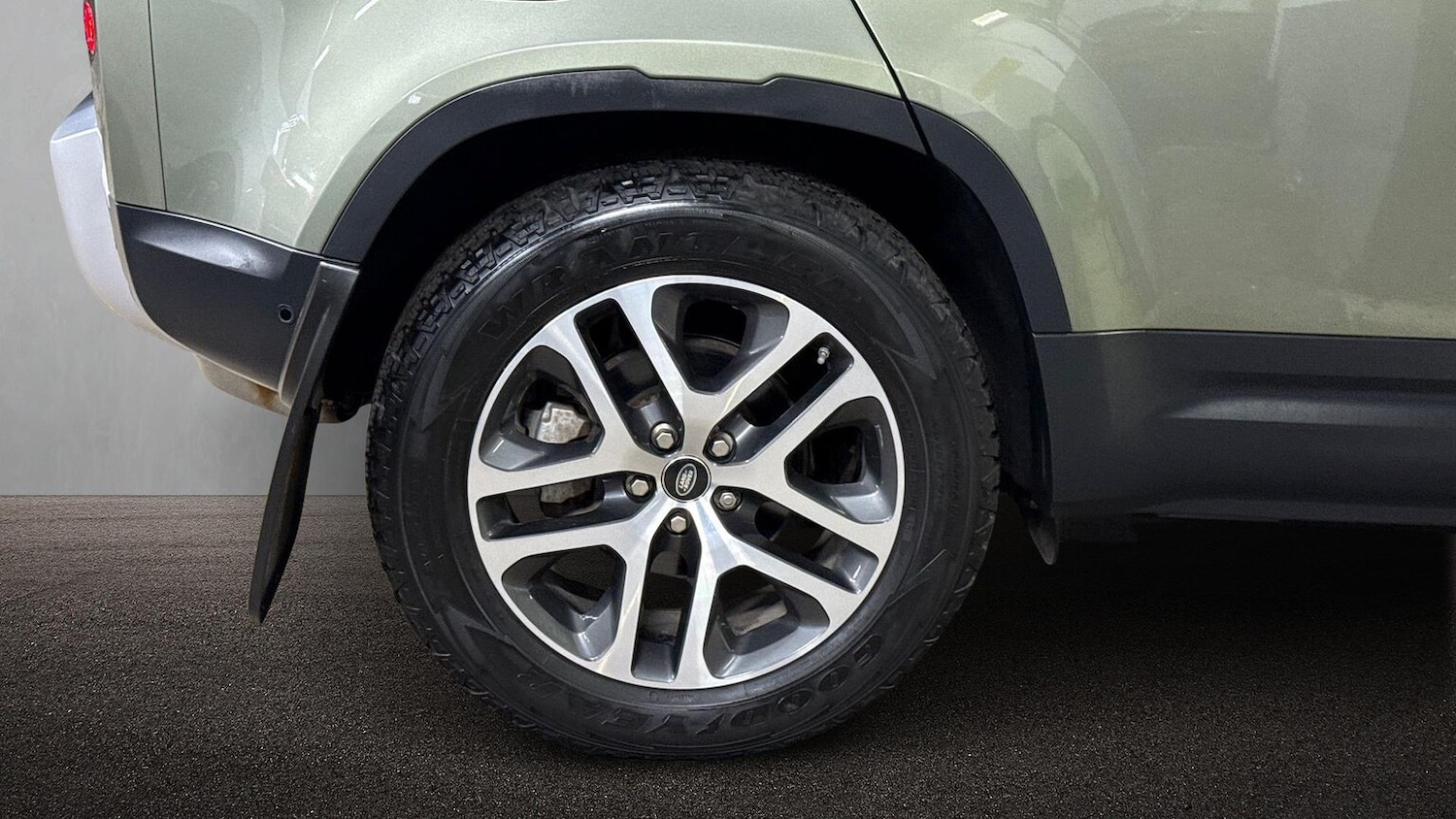 Used Land Rover Defender 2020 for sale - 76794886: Photo 8