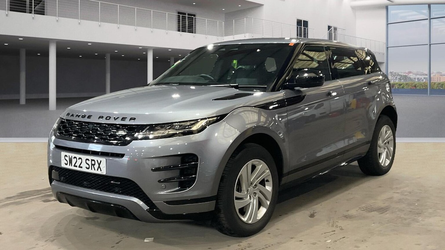 Used Land Rover Range Rover Evoque 2022 for sale - 76194480: Photo 2