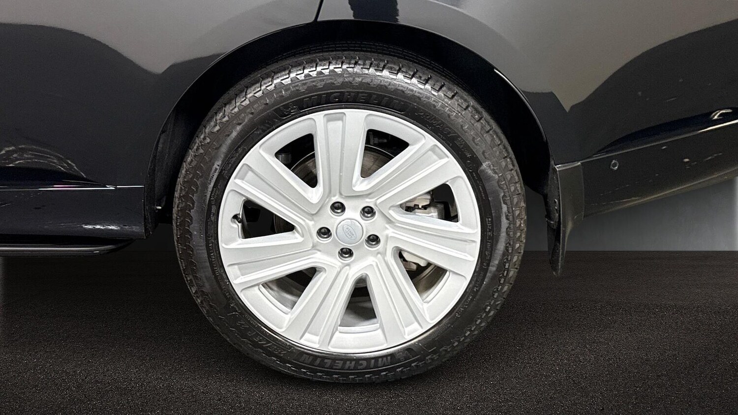 Used Land Rover Range Rover 2025 for sale - 76490750: Photo 8