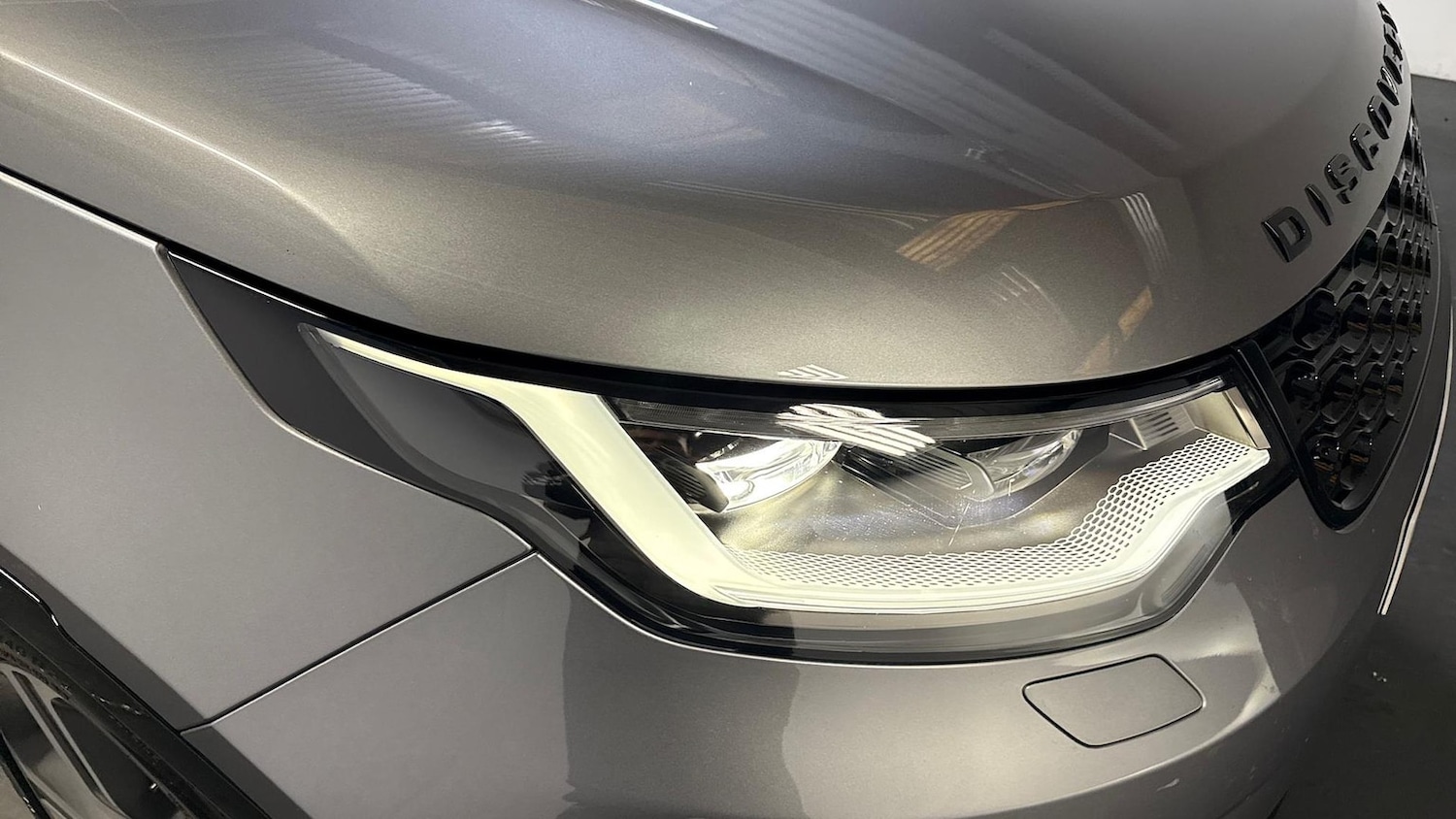 Used Land Rover Discovery 2024 for sale - 76963514: Photo 17