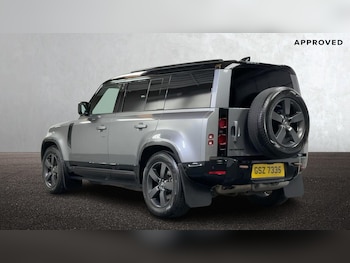 Used Land Rover Defender 2023 for sale - 79595970: Photo