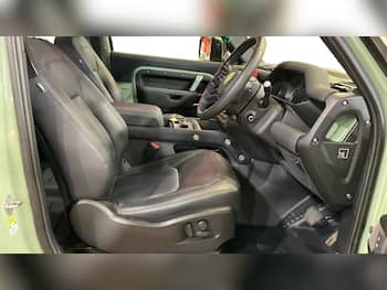 Used Land Rover Defender 2023 for sale - 79626557: Photo