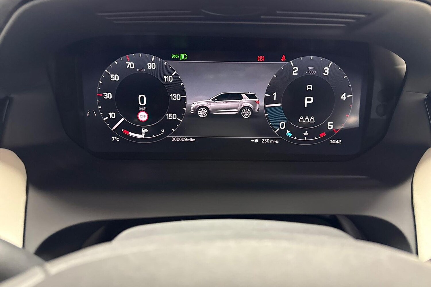 Used Land Rover Discovery Sport 2026 for sale - 78191211: Photo 10