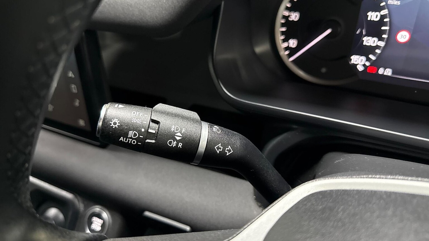 Used Land Rover Defender 2022 for sale - 77775147: Photo 23