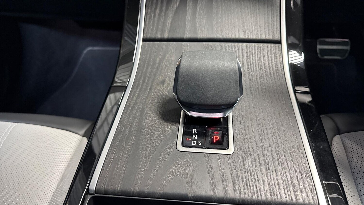 Used Land Rover Range Rover Evoque 2024 for sale - 77489798: Photo 13