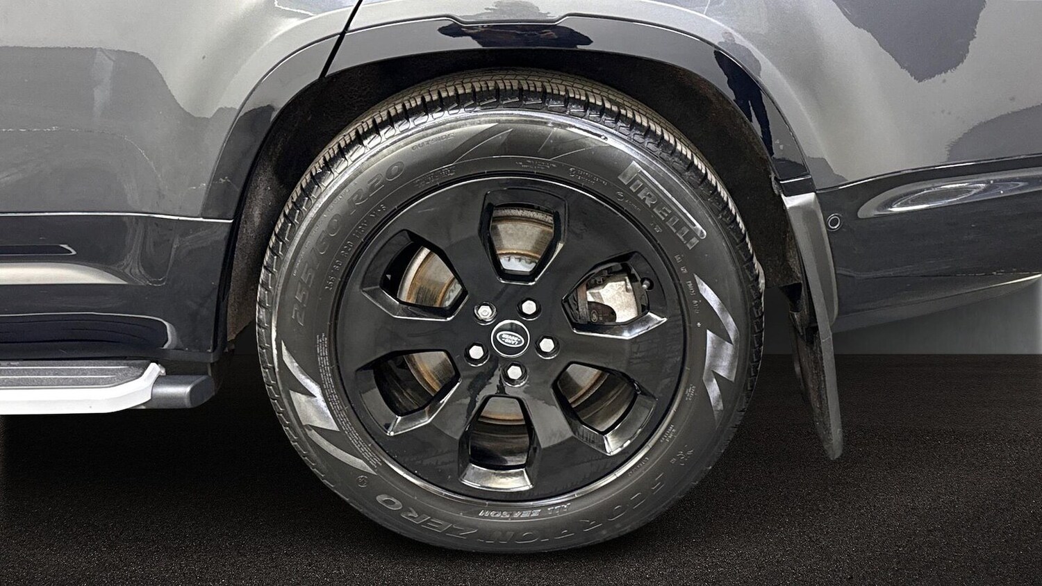 Used Land Rover Defender 2023 for sale - 78191076: Photo 9