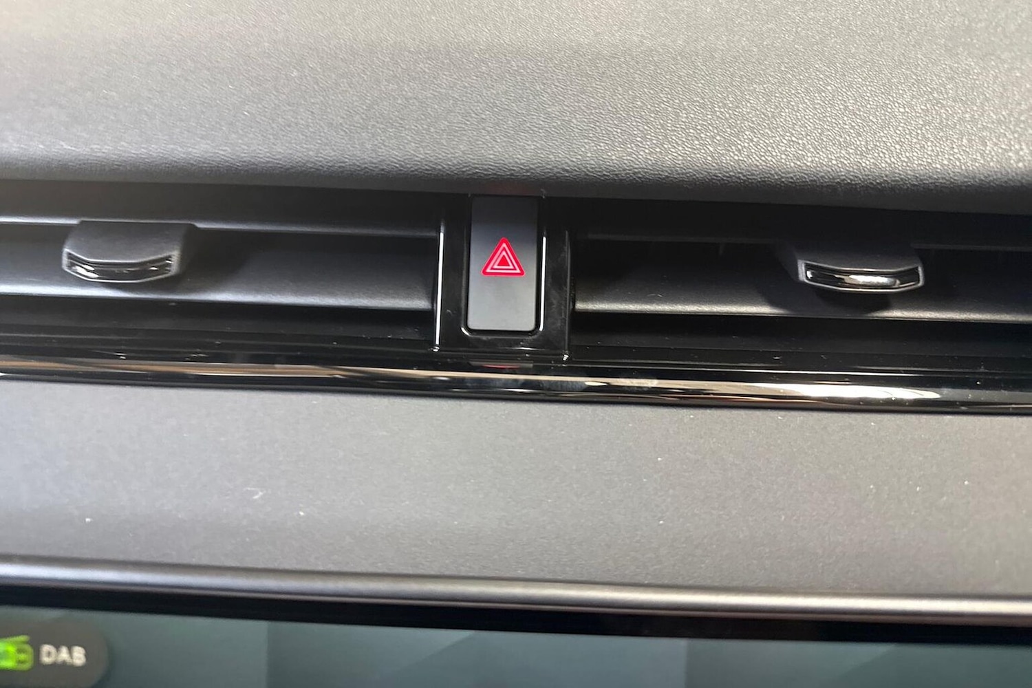 Used Land Rover Range Rover Evoque 2026 for sale - 78191196: Photo 22