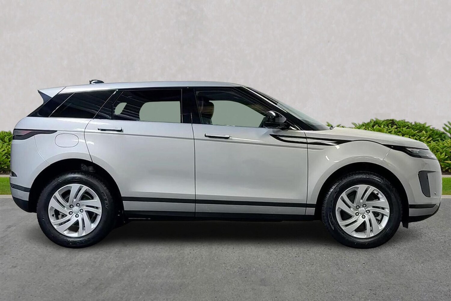 Used Land Rover Range Rover Evoque 2026 for sale - 78191196: Photo 3