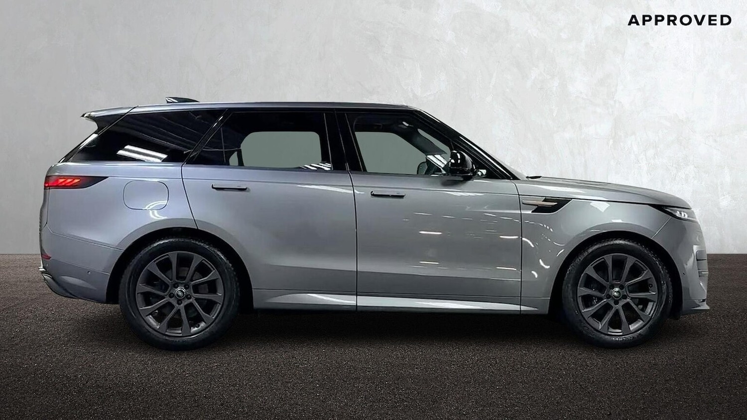 Used Land Rover Range Rover Sport 2024 for sale - 77701304: Photo 5