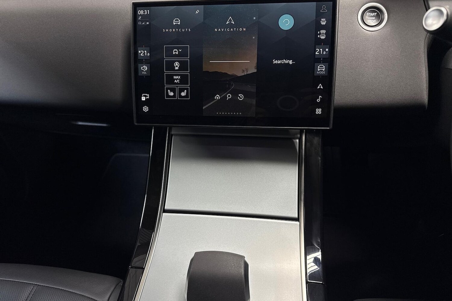 Used Land Rover Range Rover Evoque 2025 for sale - 76762454: Photo 13