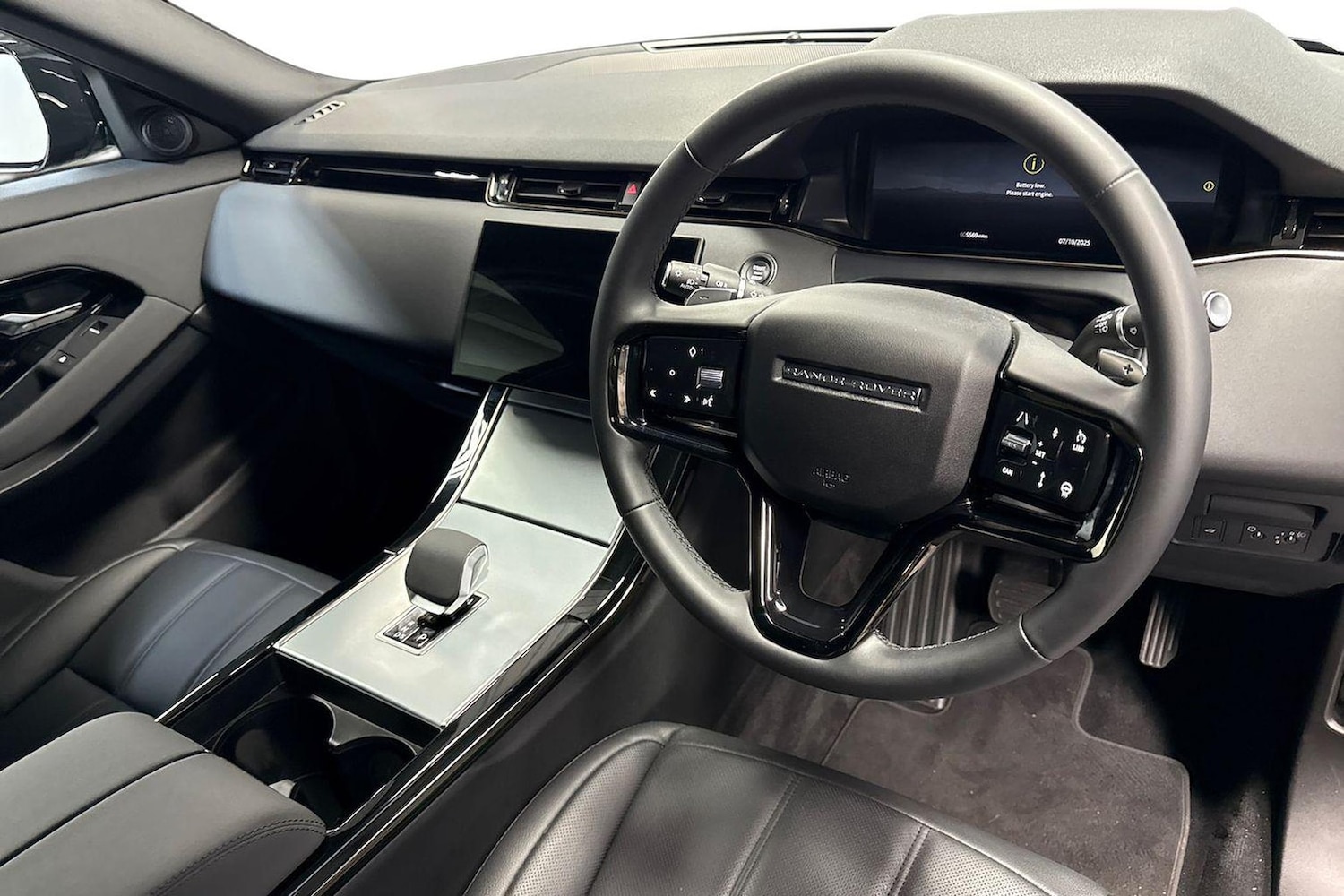 Used Land Rover Range Rover Evoque 2025 for sale - 76762454: Photo 15