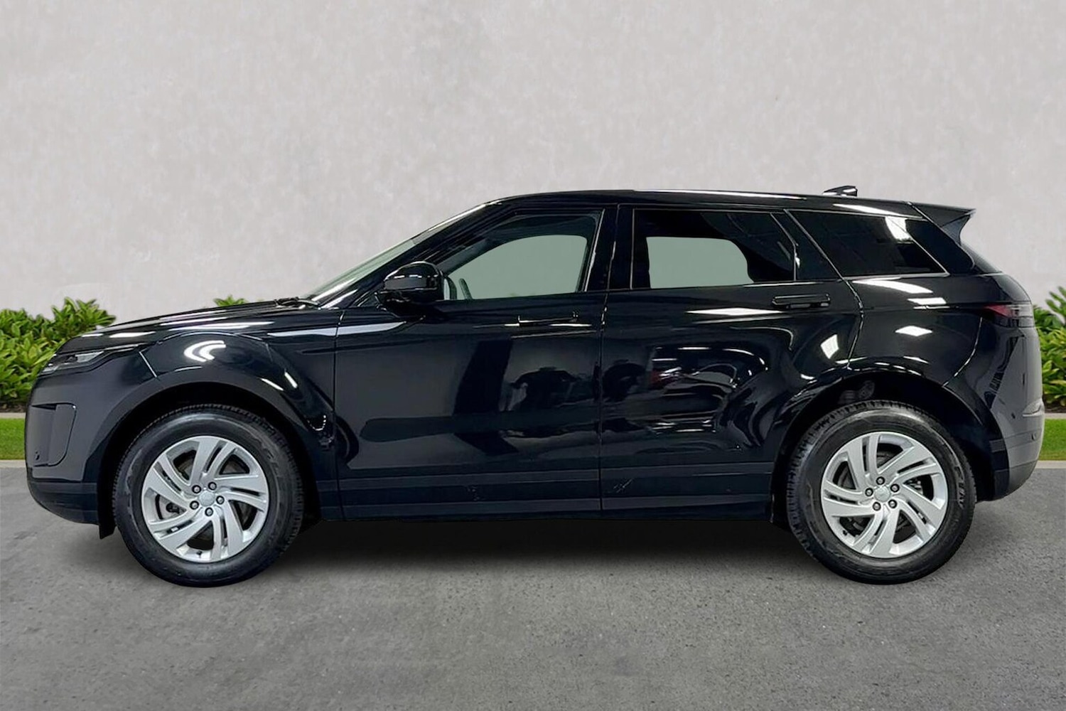 Used Land Rover Range Rover Evoque 2025 for sale - 76762454: Photo 19