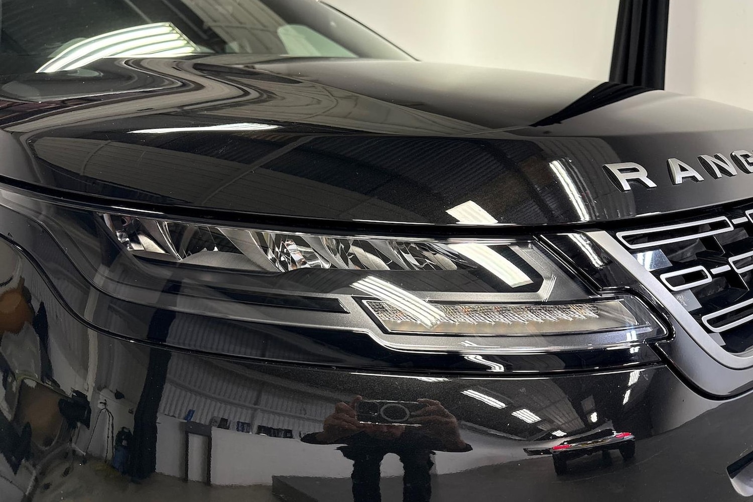 Used Land Rover Range Rover Evoque 2025 for sale - 76762454: Photo 21