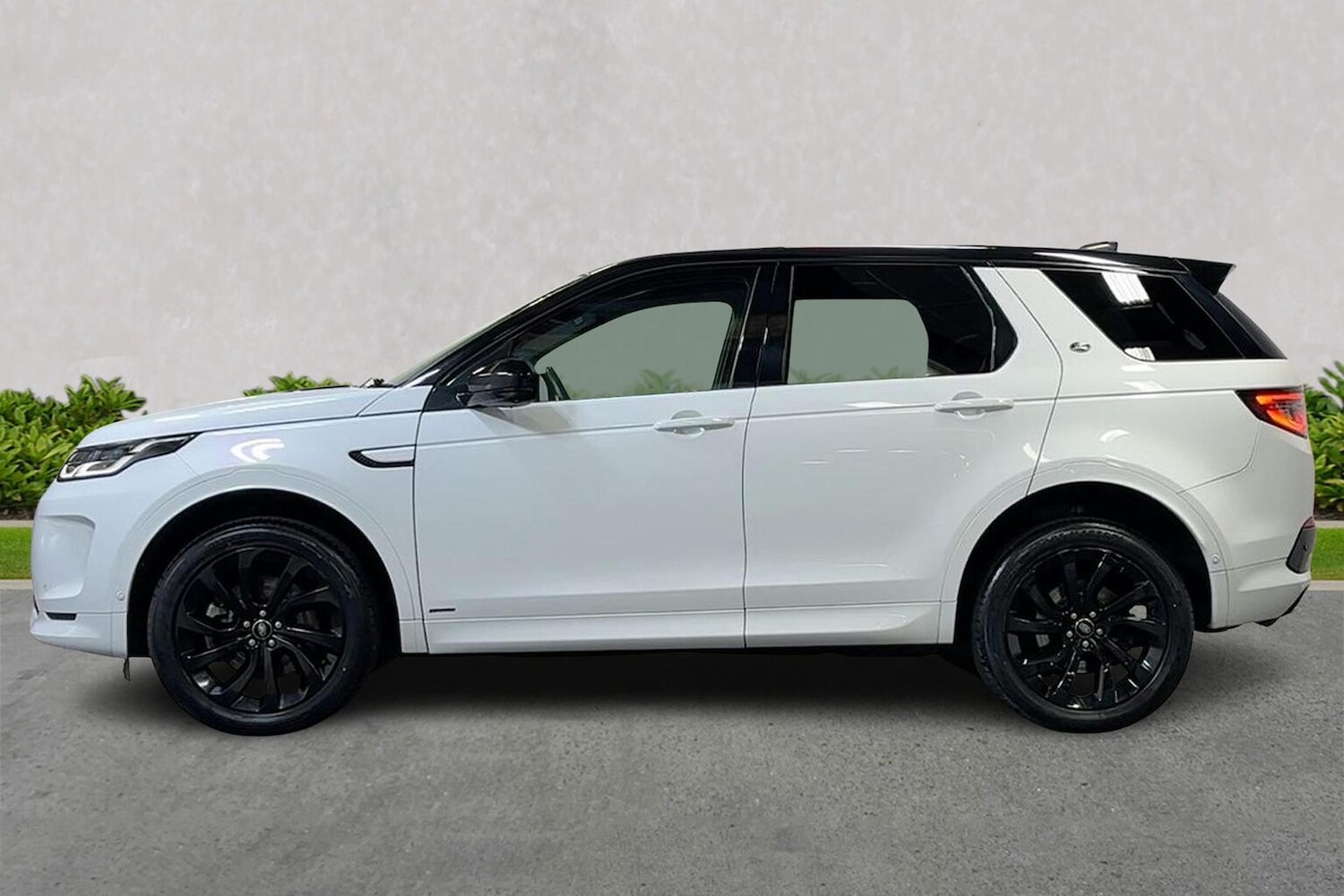 Used Land Rover Discovery Sport 2021 for sale - 76449642: Photo 19