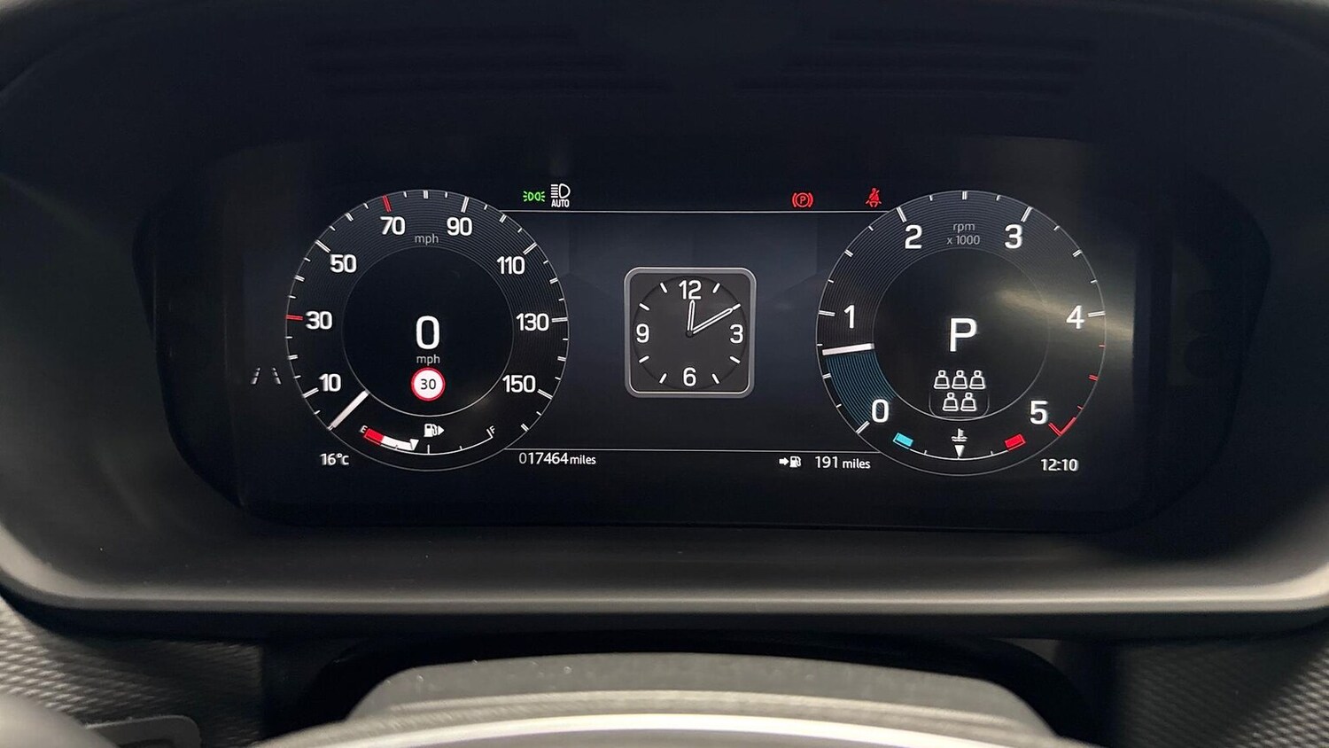 Used Land Rover Discovery 2024 for sale - 76335151: Photo 16