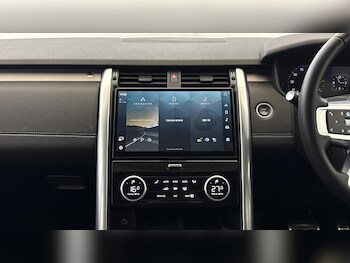 Used Land Rover Discovery 2024 for sale - 76335151: Photo